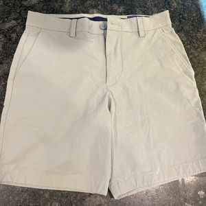 Men’s Vineyard vines shorts